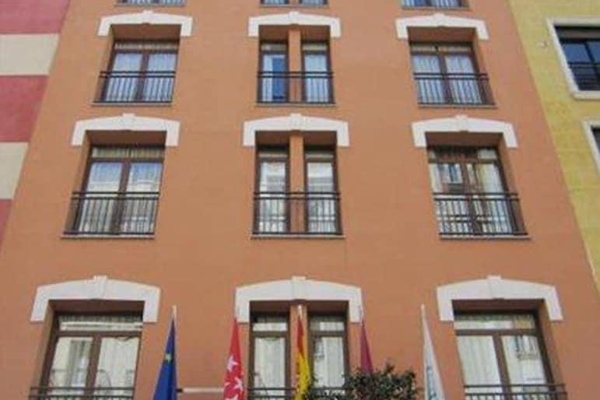 Hotel Agora Juan de Austria (Madrid)
